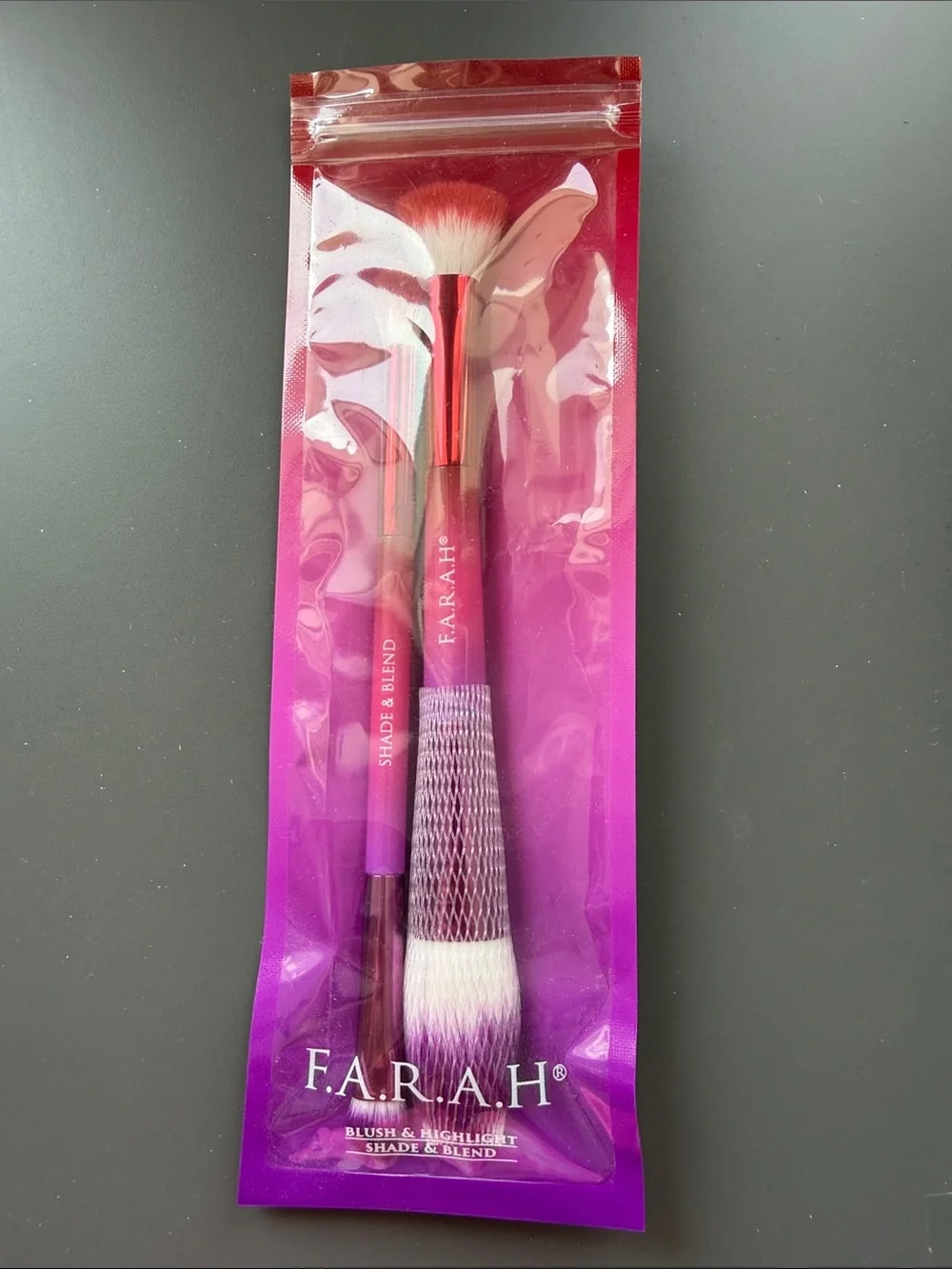 F.A.R.A.H Pink Gradient Blush & Highlight Brush Duo